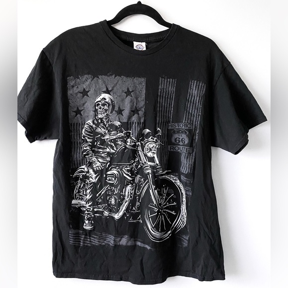 🛑SOLD🛑 Vintage Skeleton Biker Motorcycle Badass Graphic Shirt Size Large - Picture 1 of 4
